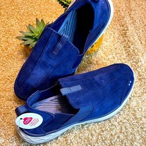 Ryka blue sneakers. NWT. 8.5